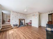 6 bed house for sale