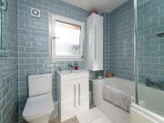 6 bed house for sale