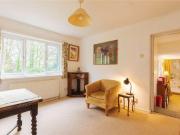 6 bed house for sale