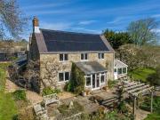 6 bed house for sale