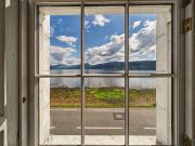 6 bed house for sale