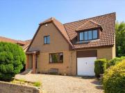 6 bed house for sale