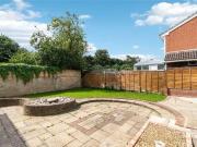 6 bed house for sale