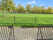 6 bed house for sale