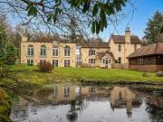 6 bed house for sale