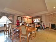 6 Bed House in Meredale