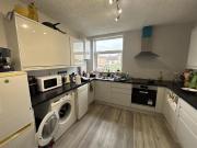 6 bed Mid Terraced House to rent in Bristol...