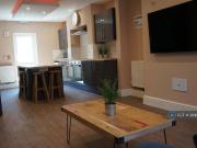 6 bed Mid Terraced House to rent in Liverpool... 6 bed Mid Terraced House to rent in Liverpool...