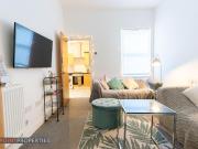 6 bed Mid Terraced House to rent in Liverpool...