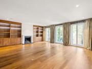 6 bed Mid Terraced House to rent in London Kensington...