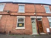 6 bed Mid Terraced House to rent in Nottingham...