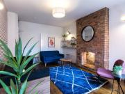 6 bed Mid Terraced House to rent in Nottingham...