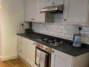 6 bed Mid Terraced House to rent in Nottingham...