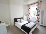 6 bed Mid Terraced House to rent in Plymouth Devon, PL4,...