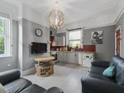 6 bed Mid Terraced House to rent in Preston Lancashire,...