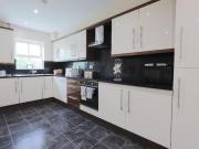 6 bed Mid Terraced House to rent in Sheffield South...