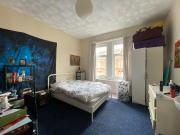 6 bed Mid Terraced House to rent in Southampton...