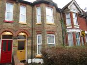 6 bed Mid Terraced House to rent in Southampton...