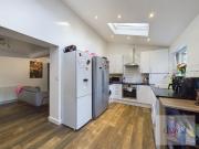 6 bed Semi Detached to rent in Leeds West Yorkshire,...