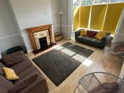 6 bed Semi Detached to rent in Leeds West Yorkshire,...