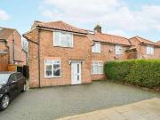 6 Bed, Semi Detached, West Acton, London, W3 [INVESTMENT...