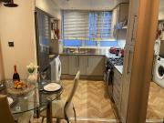 6 bed Student House near Roehampton Uni &Kingston