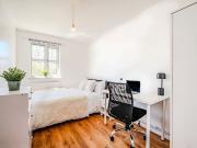 6 Bed Terraced House, Gadd Street, NG7