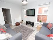 6 Bed Terraced House, Tennyson Road, SO17