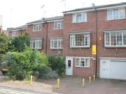 6 bed Town House to rent in Nottingham Nottinghamshire,...