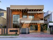 6 Bed Triple Heighted Luxury House