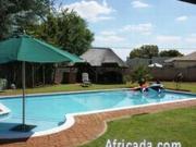 6 bedroom, 4 bathroom family home in rynfield