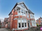 6 Bedroom Apartment House to Rent