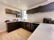 6 bedroom apartment to rent