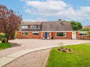 6 bedroom chalet for sale