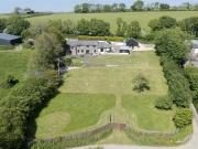 6 bedroom country house for sale
