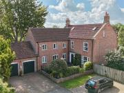6 Bedroom Detached House