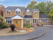 6 Bedroom Detached House