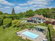 6 Bedroom Detached House For Rent In Guildford, Surrey
