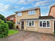 6 Bedroom Detached House For Rent In Guildford, Surrey