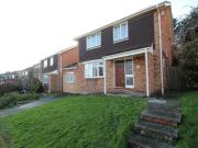 6 bedroom detached house for rent in Headcorn Drive,...