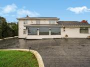 6 bedroom detached house for rent in London Road,...