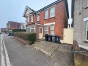 6 bedroom detached house for rent in St. Marys Road,...