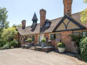 6 bedroom detached house for rent in Tudeley, Tonbridge,...