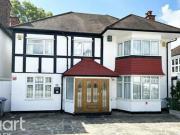 6 Bedroom Detached House For Rent In Wembley