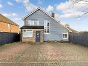 6 bedroom detached house for sale