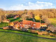 6 bedroom detached house for sale