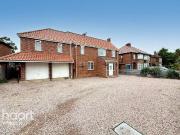 6 bedroom detached house for sale