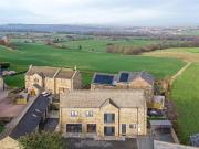 6 bedroom detached house for sale