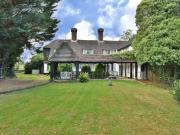 6 bedroom detached house for sale