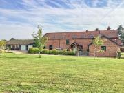 6 bedroom detached house for sale